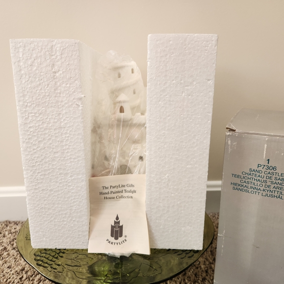 PartyLite Sandcastle #P7306 Tealight Candle Holder With Original Box & Packaging - Picture 12 of 16